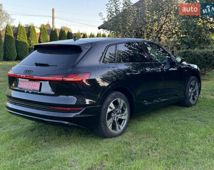 Черный Ауди E-Tron, объемом двигателя 0 л и пробегом 119 тыс. км за 29999 $, фото 13 на Automoto.ua