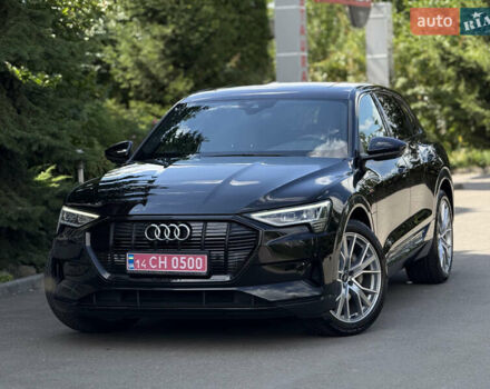 Чорний Ауді E-Tron, об'ємом двигуна 0 л та пробігом 103 тис. км за 29999 $, фото 9 на Automoto.ua