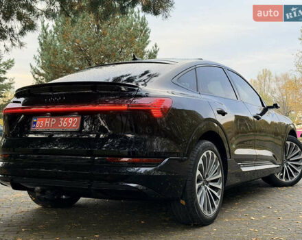 Черный Ауди E-Tron, объемом двигателя 0 л и пробегом 155 тыс. км за 33300 $, фото 11 на Automoto.ua