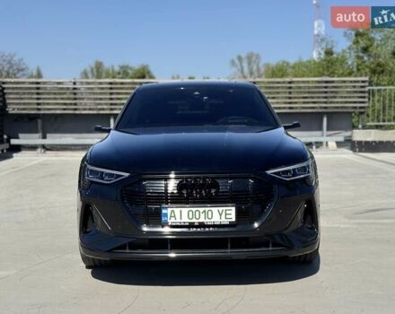 Ауді E-Tron 2020 у Києві на Automoto.ua Чорний Ауді E-Tron, об'ємом двигуна 0 л та пробігом 44 тис. км за 35999 $, фото 2 на Automoto.ua