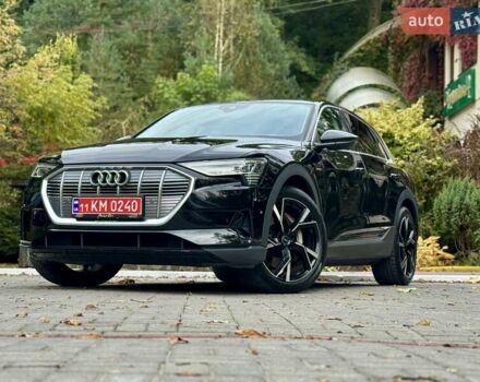 Чорний Ауді E-Tron, об'ємом двигуна 0 л та пробігом 159 тис. км за 24500 $, фото 29 на Automoto.ua