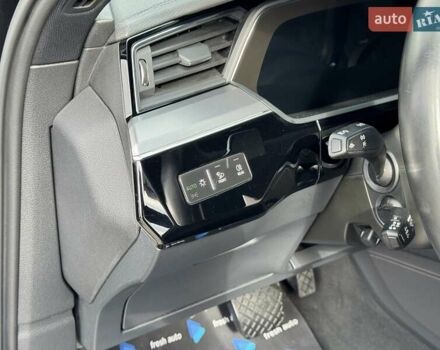 Черный Ауди E-Tron, объемом двигателя 0 л и пробегом 85 тыс. км за 30900 $, фото 16 на Automoto.ua
