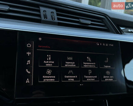 Ауди E-Tron 2020 в Тернополе на Automoto.ua Черный Ауди E-Tron, объемом двигателя 0 л и пробегом 161 тыс. км за 29400 $, фото 67 на Automoto.ua