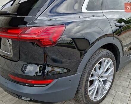 Черный Ауди E-Tron, объемом двигателя 0 л и пробегом 36 тыс. км за 26000 $, фото 17 на Automoto.ua
