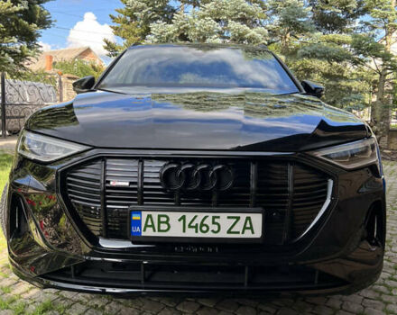 Черный Ауди E-Tron, объемом двигателя 0 л и пробегом 133 тыс. км за 28000 $, фото 18 на Automoto.ua