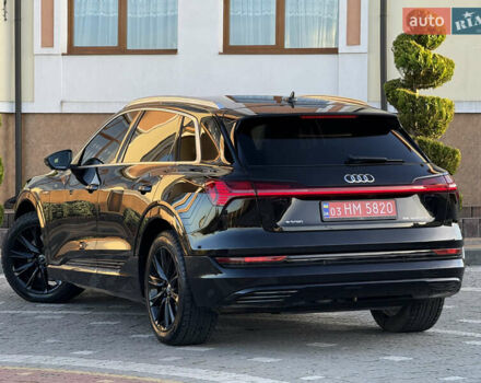 Чорний Ауді E-Tron, об'ємом двигуна 0 л та пробігом 150 тис. км за 25900 $, фото 41 на Automoto.ua