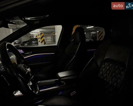 Черный Ауди E-Tron, объемом двигателя 0 л и пробегом 109 тыс. км за 35000 $, фото 21 на Automoto.ua