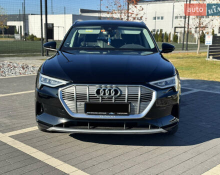Черный Ауди E-Tron, объемом двигателя 0 л и пробегом 126 тыс. км за 27500 $, фото 1 на Automoto.ua