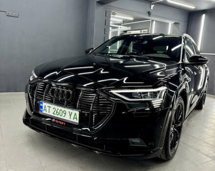 Черный Ауди E-Tron, объемом двигателя 0 л и пробегом 38 тыс. км за 39999 $, фото 3 на Automoto.ua