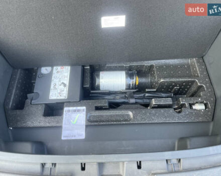 Чорний Ауді E-Tron, об'ємом двигуна 0 л та пробігом 58 тис. км за 34450 $, фото 41 на Automoto.ua