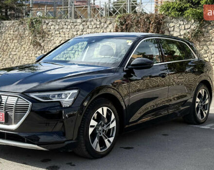 Черный Ауди E-Tron, объемом двигателя 0 л и пробегом 146 тыс. км за 27000 $, фото 8 на Automoto.ua