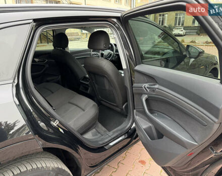 Черный Ауди E-Tron, объемом двигателя 0 л и пробегом 120 тыс. км за 26500 $, фото 27 на Automoto.ua