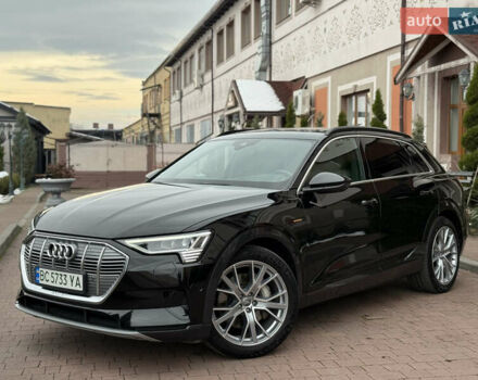 Чорний Ауді E-Tron, об'ємом двигуна 0 л та пробігом 51 тис. км за 31499 $, фото 1 на Automoto.ua