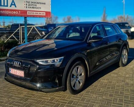 Чорний Ауді E-Tron, об'ємом двигуна 0 л та пробігом 33 тис. км за 28500 $, фото 1 на Automoto.ua