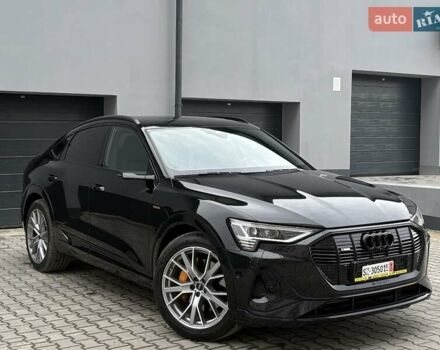 Черный Ауди E-Tron, объемом двигателя 0 л и пробегом 105 тыс. км за 35990 $, фото 3 на Automoto.ua