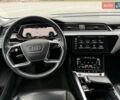 Чорний Ауді E-Tron, об'ємом двигуна 0 л та пробігом 109 тис. км за 27900 $, фото 49 на Automoto.ua