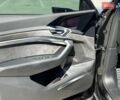 Ауді E-Tron 2020 у Києві на Automoto.ua Чорний Ауді E-Tron, об'ємом двигуна 0 л та пробігом 44 тис. км за 35999 $, фото 36 на Automoto.ua