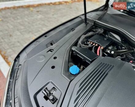 Чорний Ауді E-Tron, об'ємом двигуна 0 л та пробігом 159 тис. км за 24500 $, фото 129 на Automoto.ua