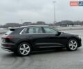 Чорний Ауді E-Tron, об'ємом двигуна 0 л та пробігом 109 тис. км за 27900 $, фото 16 на Automoto.ua