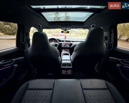 Черный Ауди E-Tron, объемом двигателя 0 л и пробегом 155 тыс. км за 33300 $, фото 26 на Automoto.ua