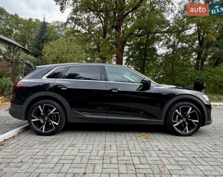Черный Ауди E-Tron, объемом двигателя 0 л и пробегом 159 тыс. км за 24000 $, фото 7 на Automoto.ua