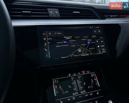 Черный Ауди E-Tron, объемом двигателя 0 л и пробегом 105 тыс. км за 35990 $, фото 39 на Automoto.ua