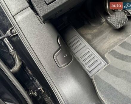 Черный Ауди E-Tron, объемом двигателя 0 л и пробегом 159 тыс. км за 24000 $, фото 78 на Automoto.ua