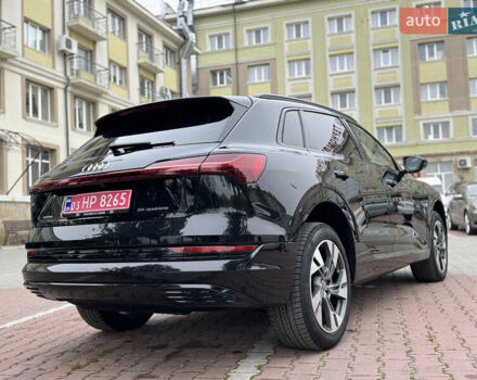 Черный Ауди E-Tron, объемом двигателя 0 л и пробегом 120 тыс. км за 26500 $, фото 12 на Automoto.ua