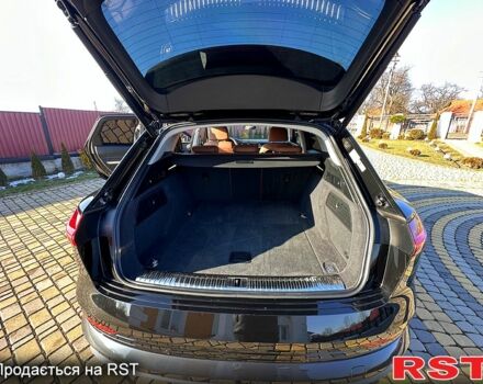 Чорний Ауді E-Tron, об'ємом двигуна 0 л та пробігом 180 тис. км за 24900 $, фото 9 на Automoto.ua