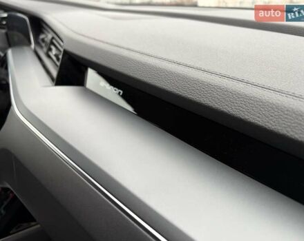 Чорний Ауді E-Tron, об'ємом двигуна 0 л та пробігом 99 тис. км за 29000 $, фото 37 на Automoto.ua