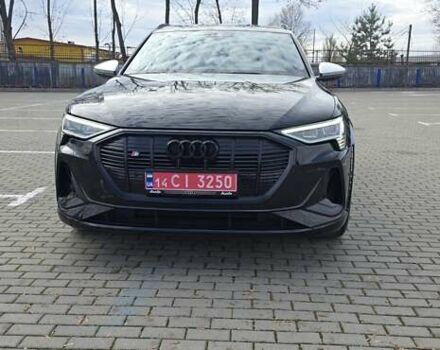 Черный Ауди E-Tron, объемом двигателя 0 л и пробегом 54 тыс. км за 43500 $, фото 7 на Automoto.ua