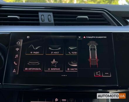 Черный Ауди E-Tron, объемом двигателя 71 л и пробегом 23 тыс. км за 30500 $, фото 22 на Automoto.ua