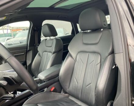 Чорний Ауді E-Tron, об'ємом двигуна 0 л та пробігом 81 тис. км за 36500 $, фото 21 на Automoto.ua