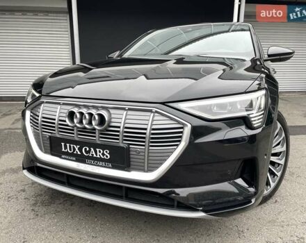 Черный Ауди E-Tron, объемом двигателя 0 л и пробегом 66 тыс. км за 41900 $, фото 13 на Automoto.ua