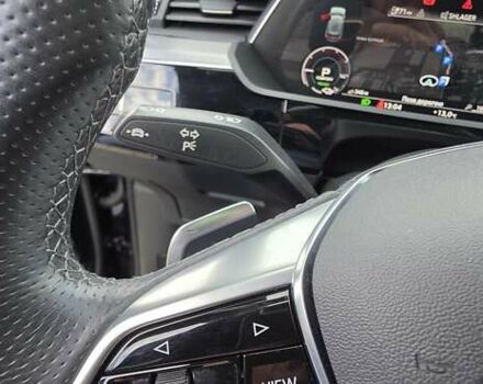 Черный Ауди E-Tron, объемом двигателя 0 л и пробегом 54 тыс. км за 43500 $, фото 100 на Automoto.ua