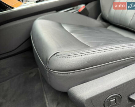 Чорний Ауді E-Tron, об'ємом двигуна 0 л та пробігом 190 тис. км за 24199 $, фото 29 на Automoto.ua