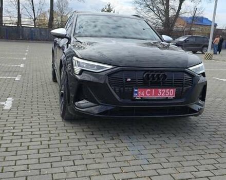 Черный Ауди E-Tron, объемом двигателя 0 л и пробегом 54 тыс. км за 43500 $, фото 9 на Automoto.ua
