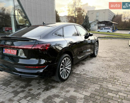 Черный Ауди E-Tron, объемом двигателя 0 л и пробегом 71 тыс. км за 38470 $, фото 2 на Automoto.ua