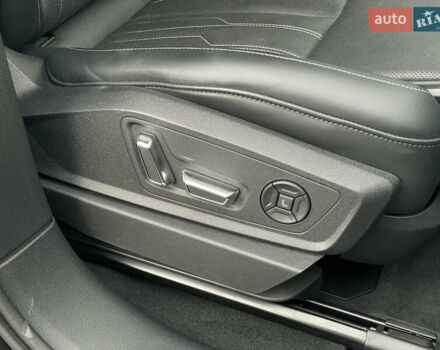 Чорний Ауді E-Tron, об'ємом двигуна 0 л та пробігом 70 тис. км за 39999 $, фото 20 на Automoto.ua