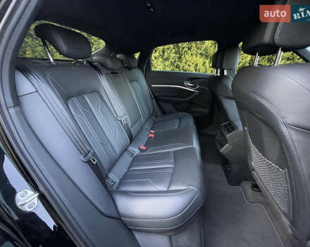 Чорний Ауді E-Tron, об'ємом двигуна 0 л та пробігом 35 тис. км за 40950 $, фото 50 на Automoto.ua