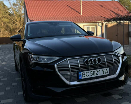 Черный Ауди E-Tron, объемом двигателя 0 л и пробегом 79 тыс. км за 26000 $, фото 16 на Automoto.ua