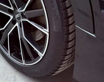 Чорний Ауді E-Tron, об'ємом двигуна 0 л та пробігом 84 тис. км за 36000 $, фото 29 на Automoto.ua