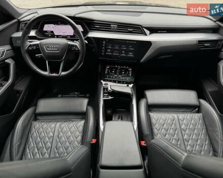 Черный Ауди E-Tron, объемом двигателя 0 л и пробегом 63 тыс. км за 44999 $, фото 40 на Automoto.ua