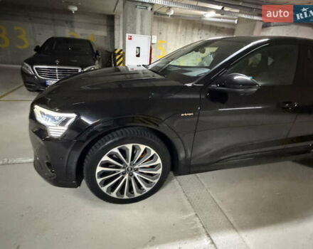 Черный Ауди E-Tron, объемом двигателя 0 л и пробегом 71 тыс. км за 38470 $, фото 57 на Automoto.ua