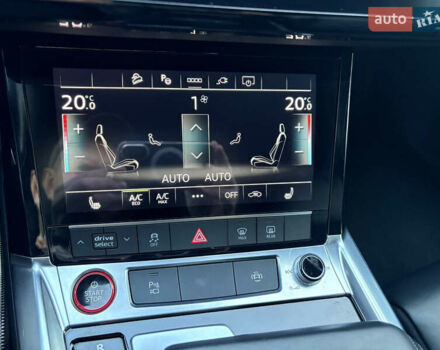 Чорний Ауді E-Tron, об'ємом двигуна 0 л та пробігом 95 тис. км за 36599 $, фото 94 на Automoto.ua