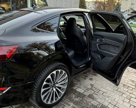 Черный Ауди E-Tron, объемом двигателя 0 л и пробегом 71 тыс. км за 38470 $, фото 21 на Automoto.ua