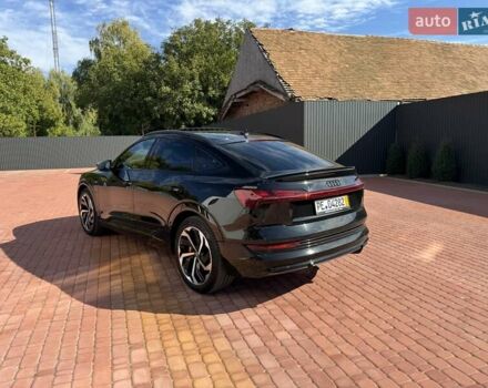 Черный Ауди E-Tron, объемом двигателя 0 л и пробегом 127 тыс. км за 37900 $, фото 1 на Automoto.ua