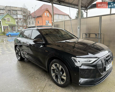 Черный Ауди E-Tron, объемом двигателя 0 л и пробегом 150 тыс. км за 27500 $, фото 12 на Automoto.ua
