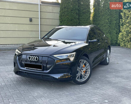 Чорний Ауді E-Tron, об'ємом двигуна 0 л та пробігом 35 тис. км за 40950 $, фото 1 на Automoto.ua