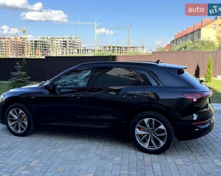 Чорний Ауді E-Tron, об'ємом двигуна 0 л та пробігом 44 тис. км за 39500 $, фото 1 на Automoto.ua